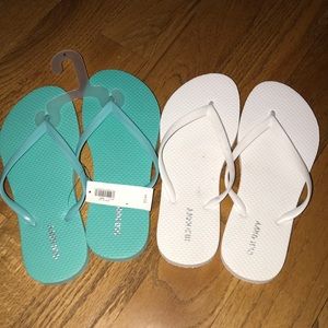 Old navy flip flops